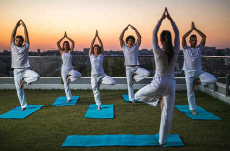 Yoga, l’encyclopédie dans Le Monde des Religions
